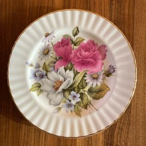 Royale Garden Bone China Plate